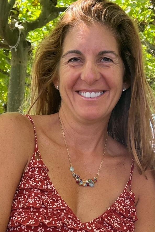 Kim Lewis
